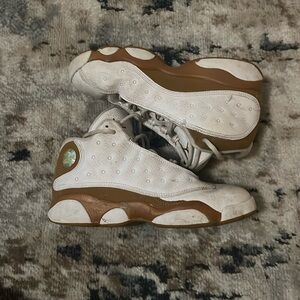 Little Boys Jordan’s retro 13 wheat sneakers size youth 3